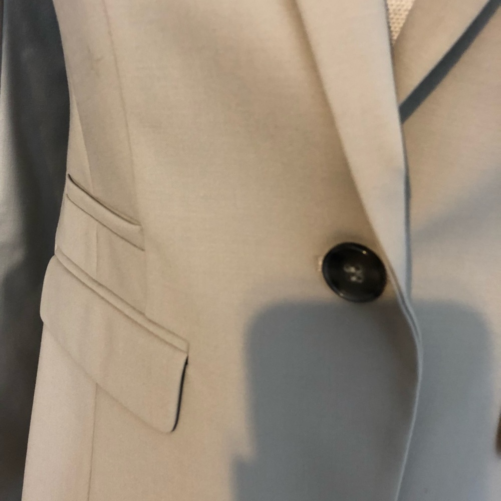 Jacket - Picture 2 of 6